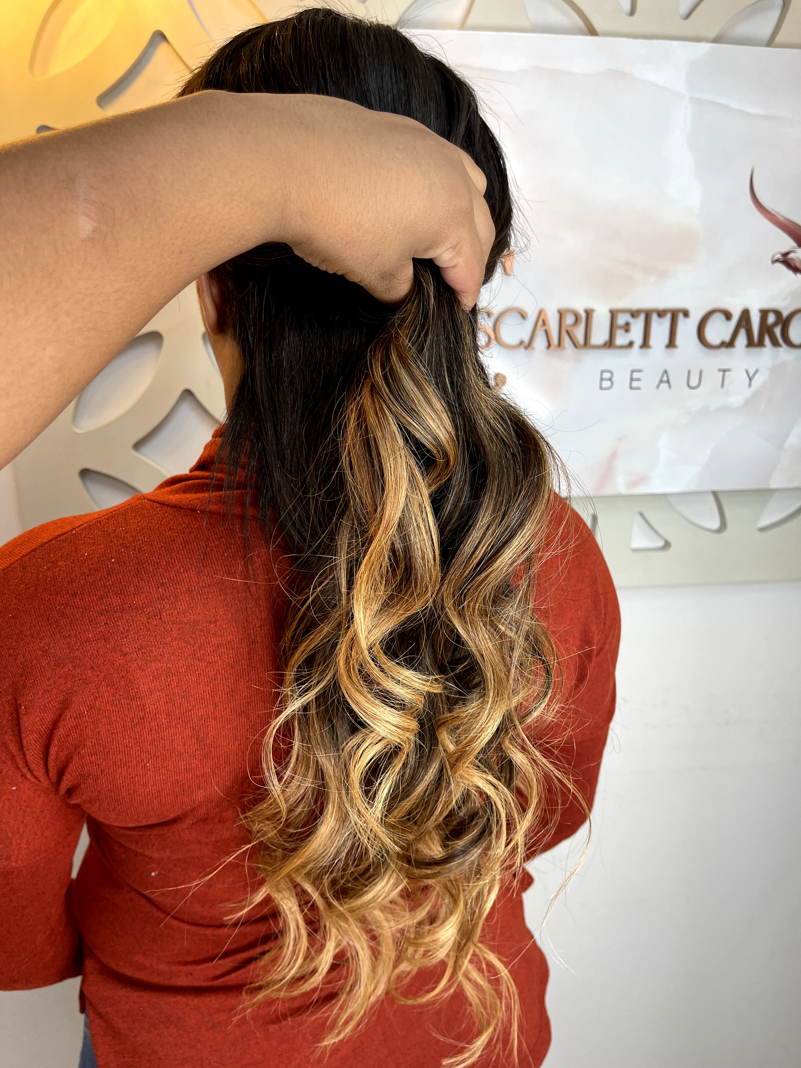 Junção imperceptível em mega hair ombre — demonstração técnica Invisible Secret Scarlett Caroline Beauty BH